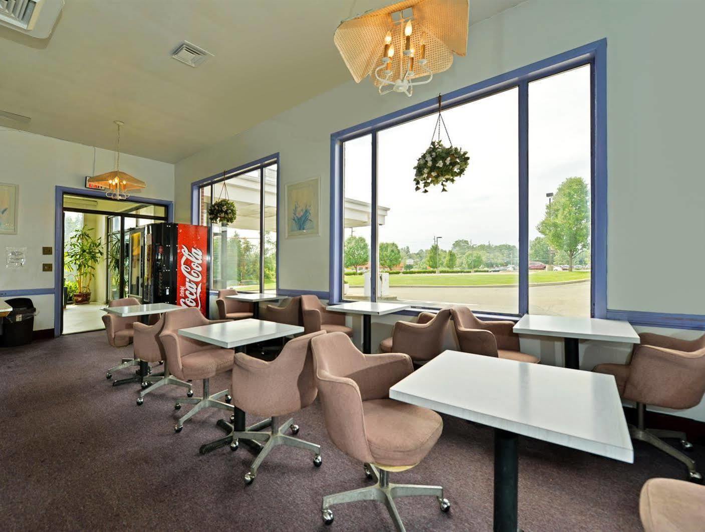 Americas Best Value Inn Бриджуотър Екстериор снимка